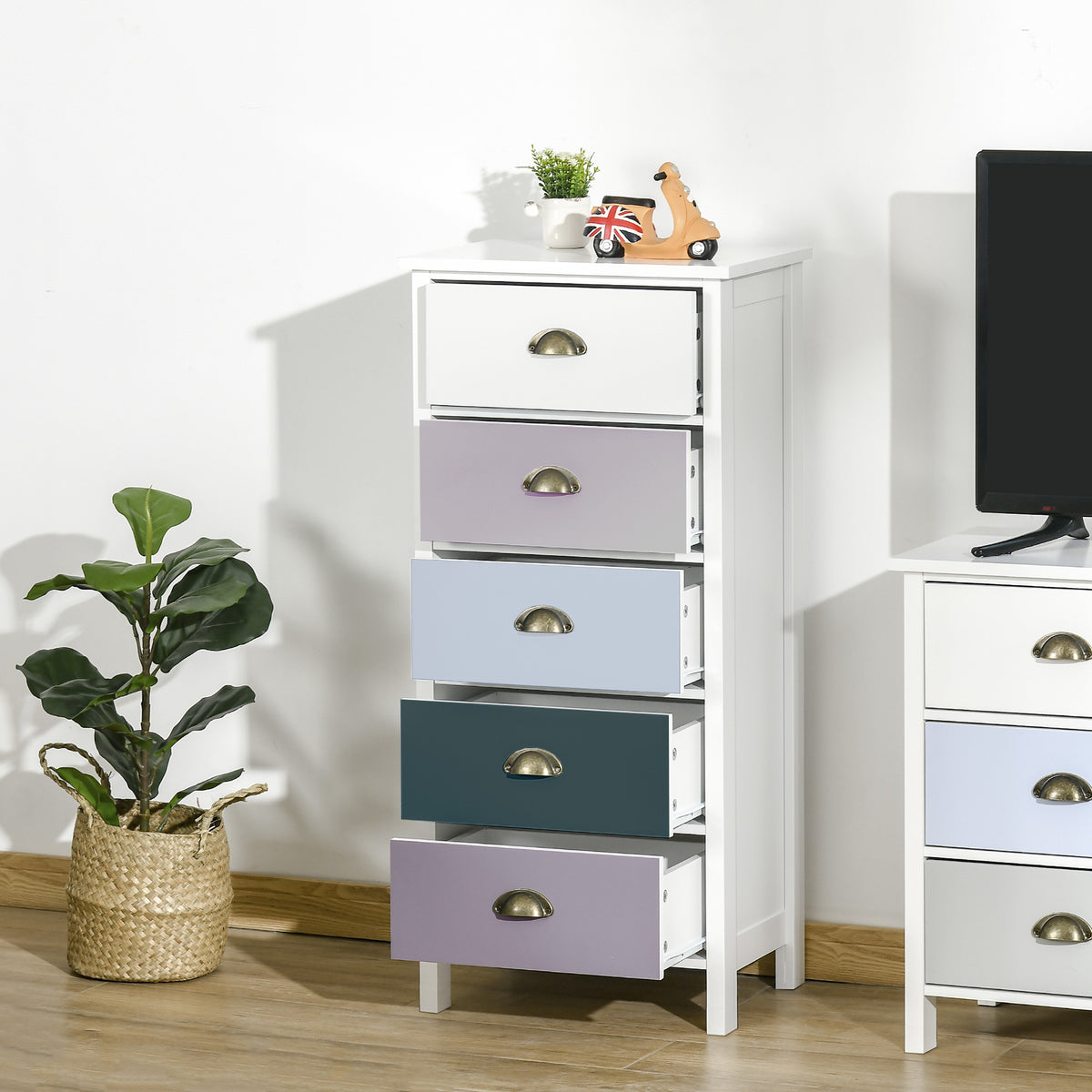 Kommode Aufbewahrungsschrank mit 5 bunten Schubladen und Muschelgriffen aus Metall, MDF – Maße 45L x 30B x 95,4H cm